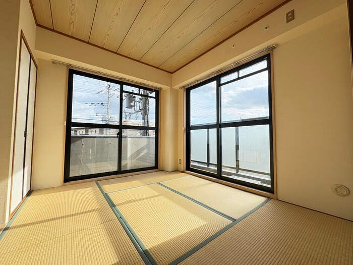 リバ－ジョイントⅡの物件内観写真