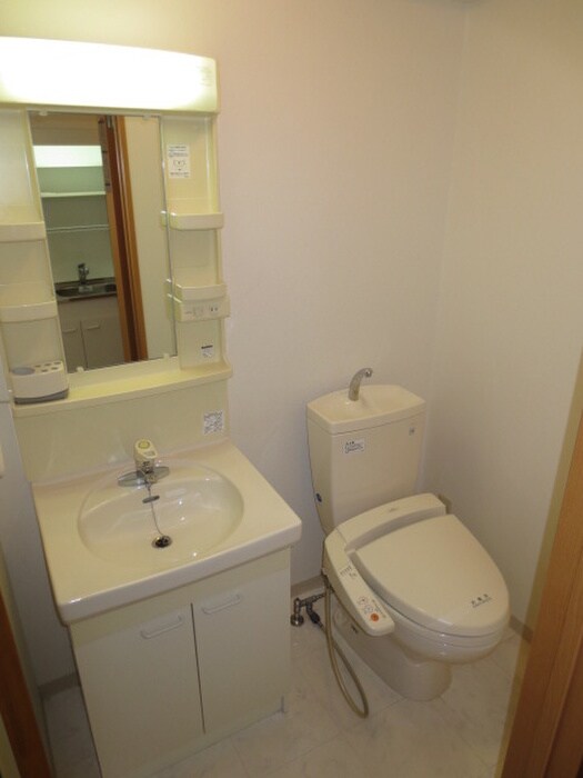 アーデン和泉町の物件内観写真