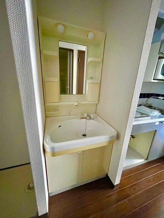 ウインズ１２号館の物件内観写真