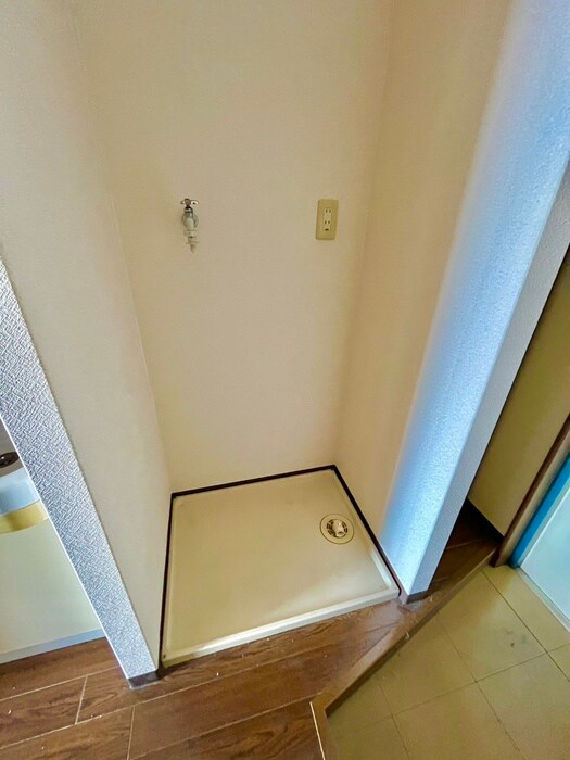 ウインズ１２号館の物件内観写真