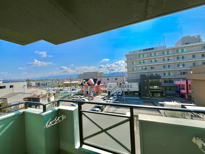 ウインズ１２号館の物件内観写真