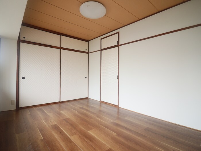 湊川パークハイツ(210)の物件内観写真