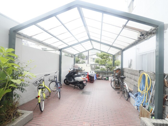 湊川パークハイツ(210)の物件外観写真