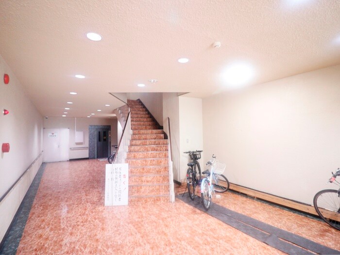 湊川パークハイツ(210)の物件外観写真