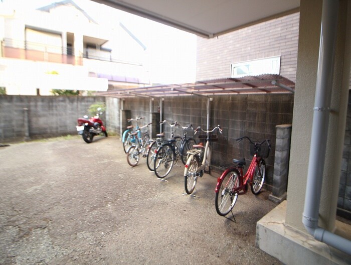 マンションサンコ－の物件外観写真