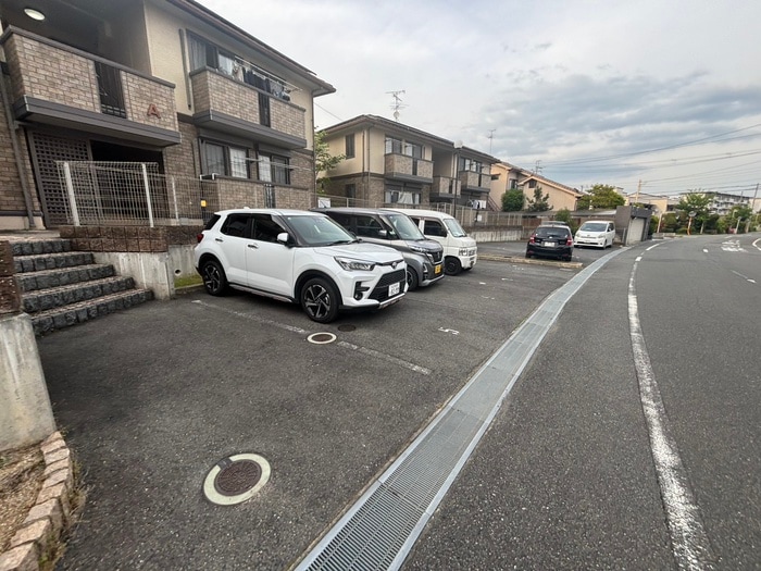 プランド－ルソフィアＡ棟の物件外観写真