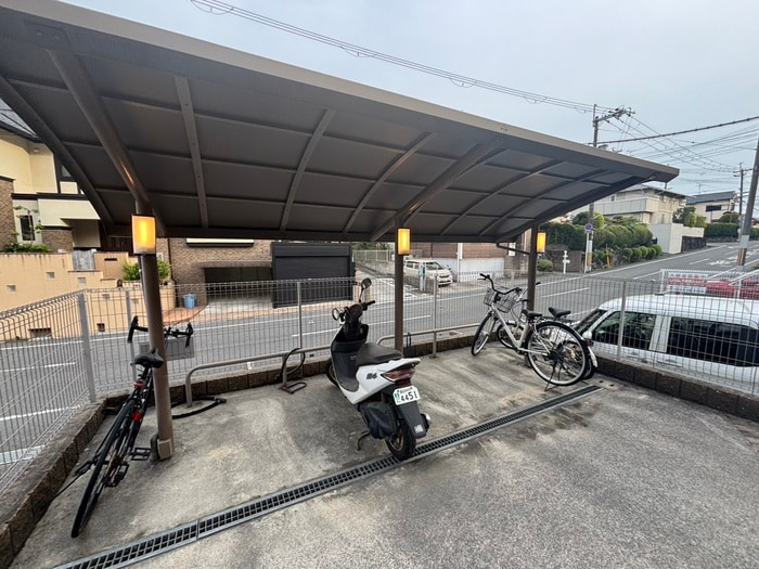 プランド－ルソフィアＡ棟の物件外観写真