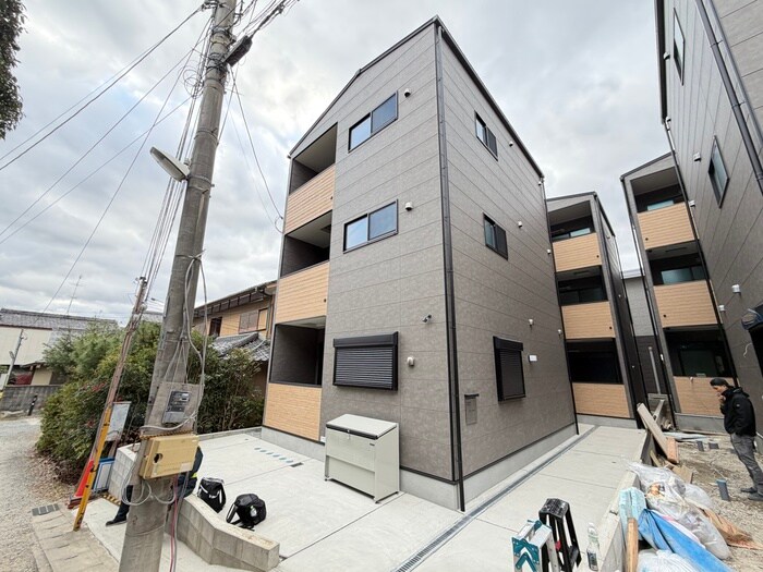 ボヌール太秦の物件外観写真