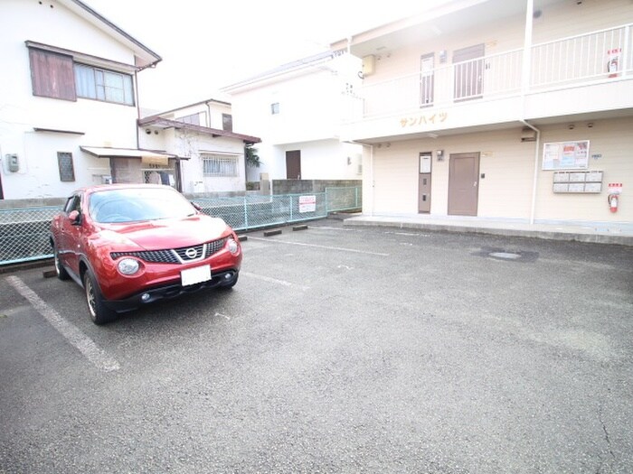 サンハイツの物件外観写真