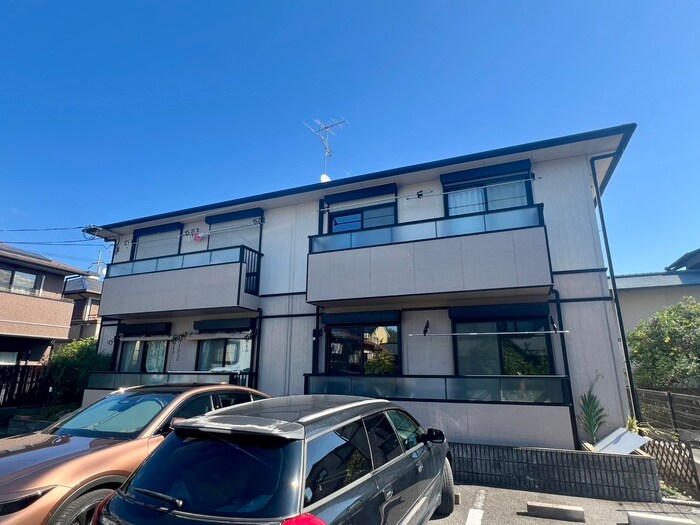 メゾン雲母坂の物件外観写真