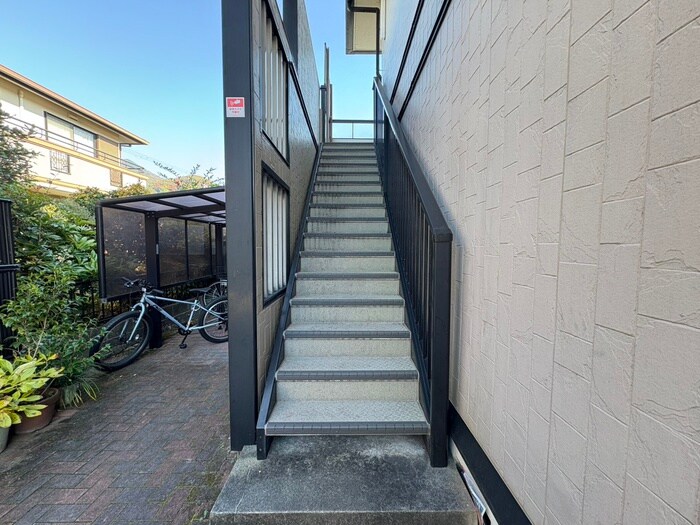 メゾン雲母坂の物件外観写真