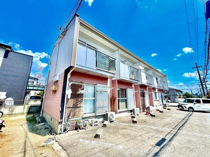 ハイツマキノの物件外観写真