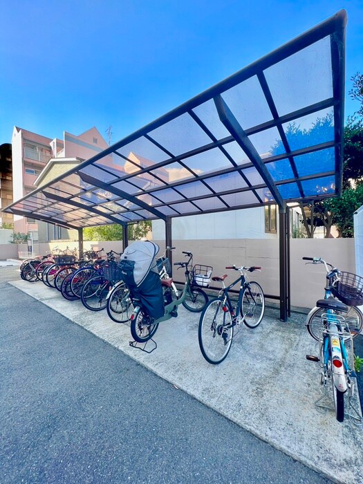 プラマー　Ⅱ番館の物件外観写真