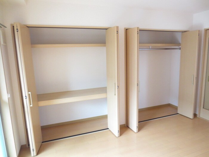 ア－ジュ・ヴェ－ルの物件内観写真