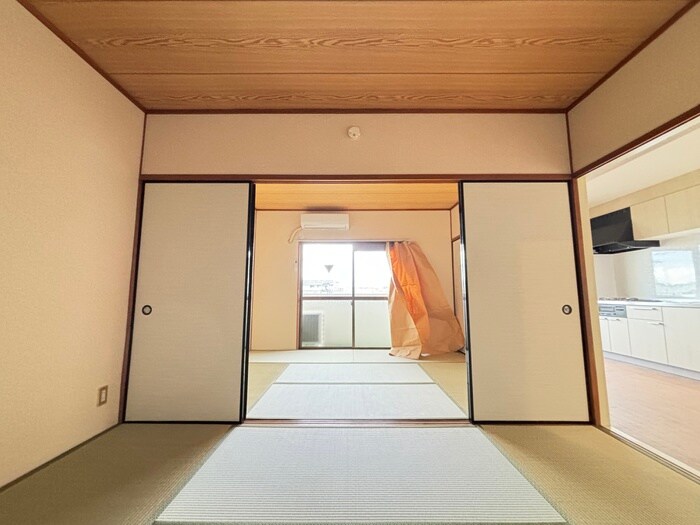 レジデンスクロダの物件内観写真