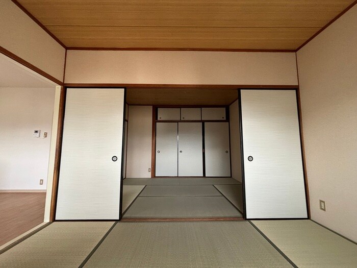 レジデンスクロダの物件内観写真