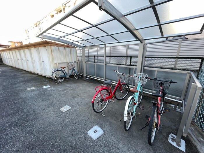 レジデンスクロダの物件外観写真