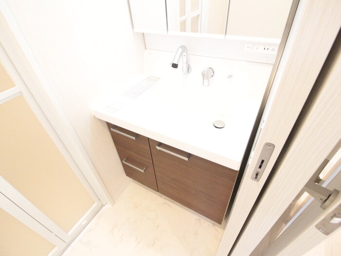 ＧＲＯＯＶＥ上甲子園レジデンスの物件内観写真