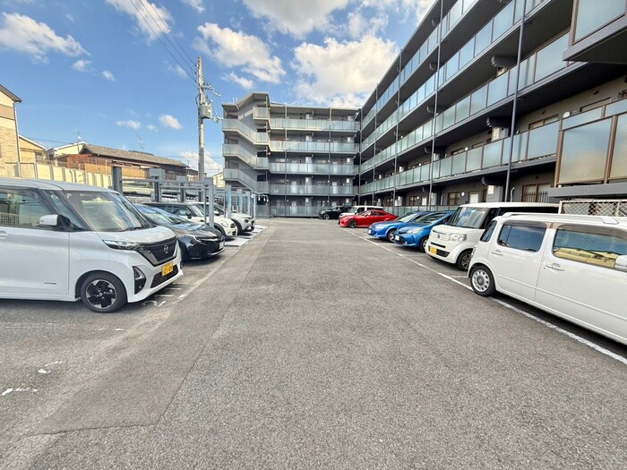 グリーンサム弐番館の物件外観写真