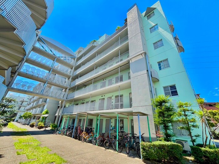 コナビレッジ３号棟の物件外観写真