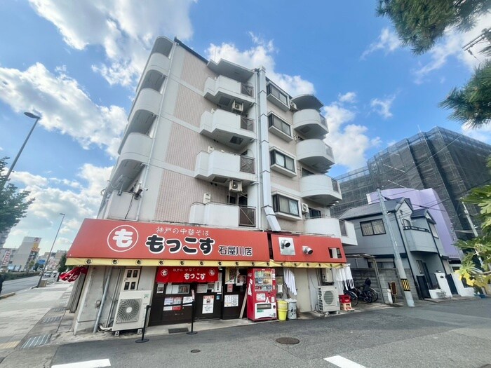 メゾンドソレイユの物件外観写真