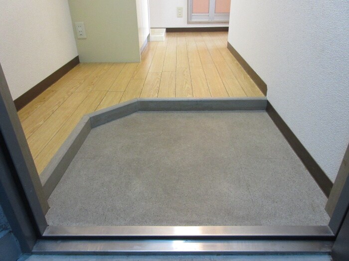 バインオ－クＭＥＴＳの物件内観写真