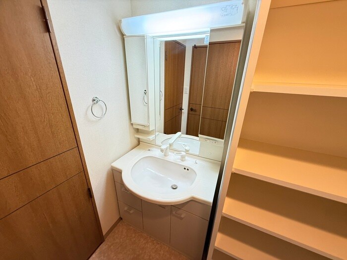 ジェルメ河善の物件内観写真