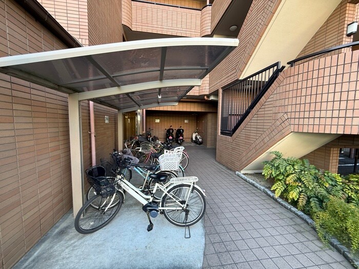 グランボアの物件外観写真