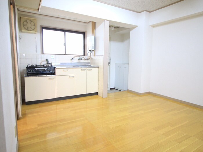 山崎ビル(302)の物件内観写真