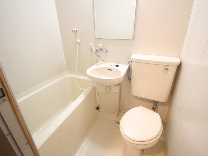 ＲＩＯ花屋敷の物件内観写真