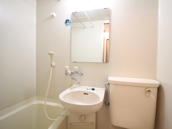 ＲＩＯ花屋敷の物件内観写真