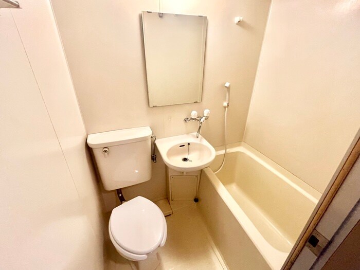 ＲＩＯ花屋敷の物件内観写真