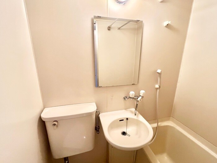 ＲＩＯ花屋敷の物件内観写真