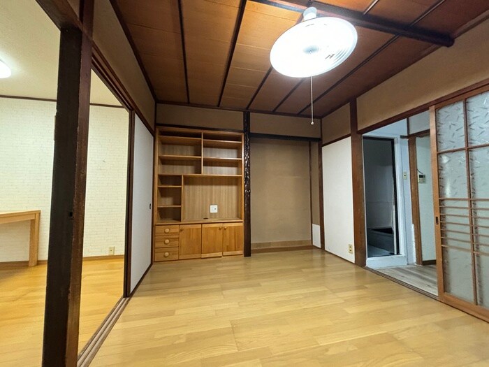 長岡京市開田4丁目戸建ての物件内観写真