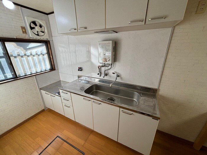 長岡京市開田4丁目戸建ての物件内観写真