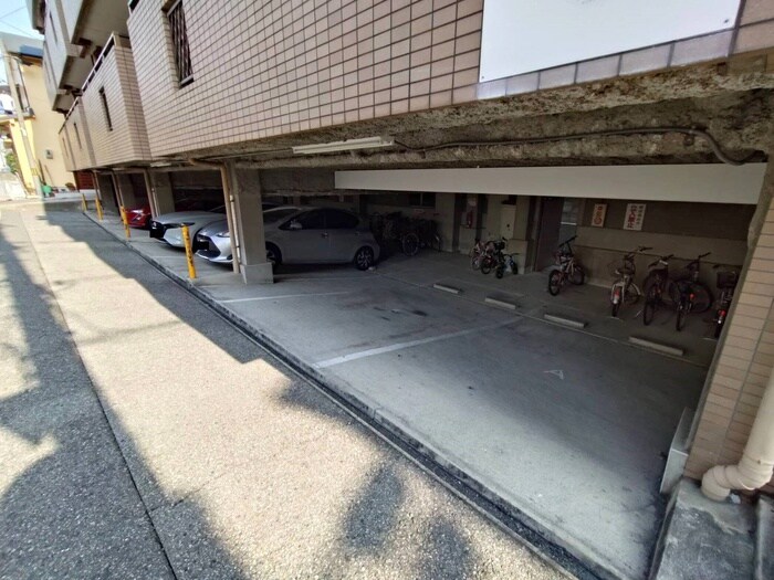 サンライズ末広の物件外観写真