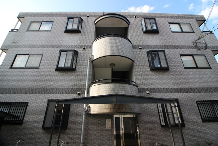 アルファ灰塚の物件外観写真