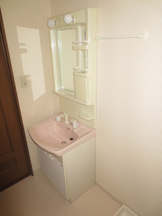 アルファ灰塚の物件内観写真