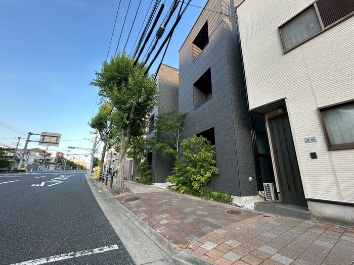 KOBE　KONAN　YAMATE　APARTMENTの物件外観写真