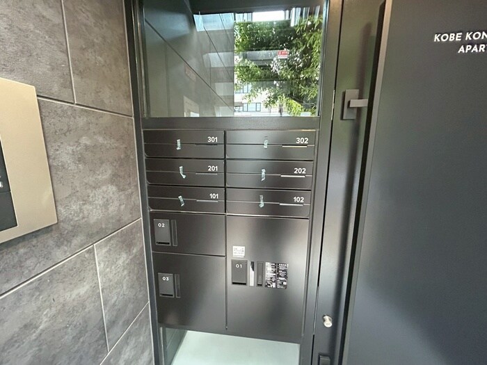 KOBE　KONAN　YAMATE　APARTMENTの物件外観写真