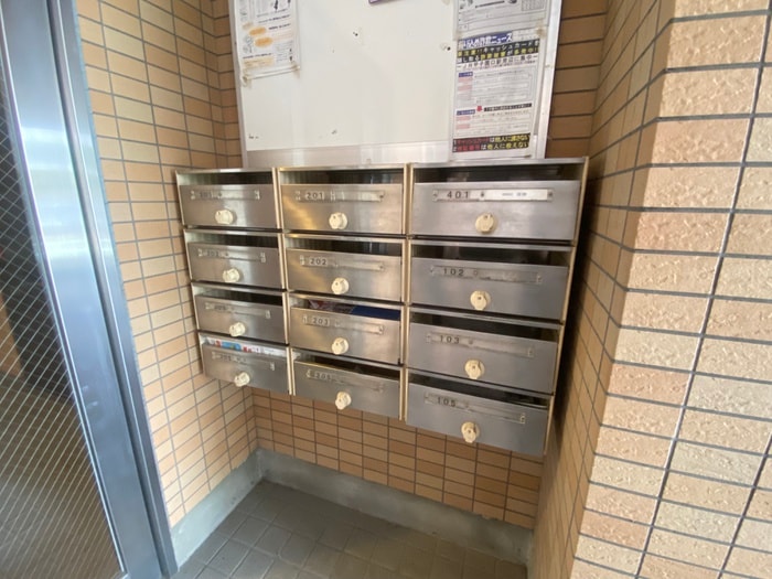 ベッセル甲子園の物件外観写真