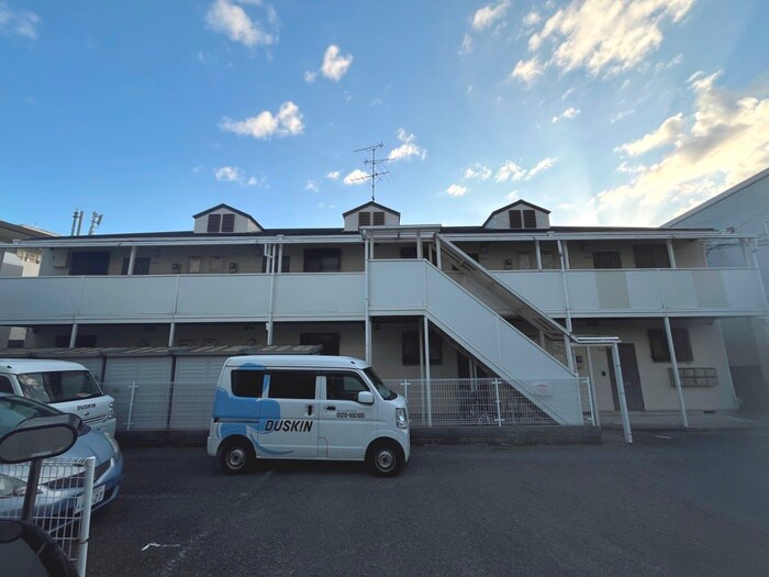 ブジュン苑の物件外観写真