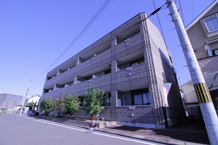 リヴィエ－ルの物件外観写真