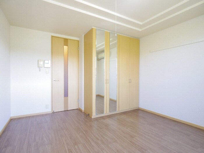 リヴィエ－ルの物件内観写真