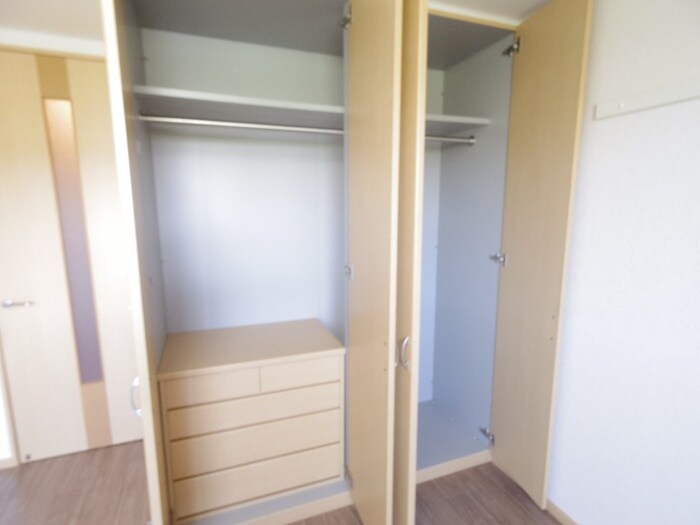 リヴィエ－ルの物件内観写真