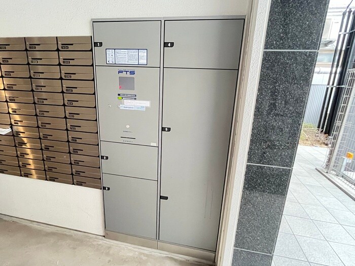 ﾗﾗﾌﾟﾚｲｽ三宮ﾙﾐﾅｰｼﾞｭ（204）の物件外観写真