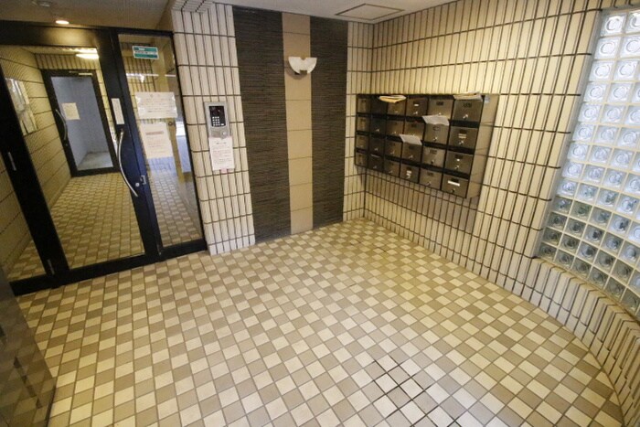 ヴィヴァーチェ千本の物件外観写真