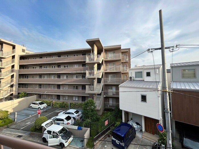 甲子園パインマンションの物件内観写真