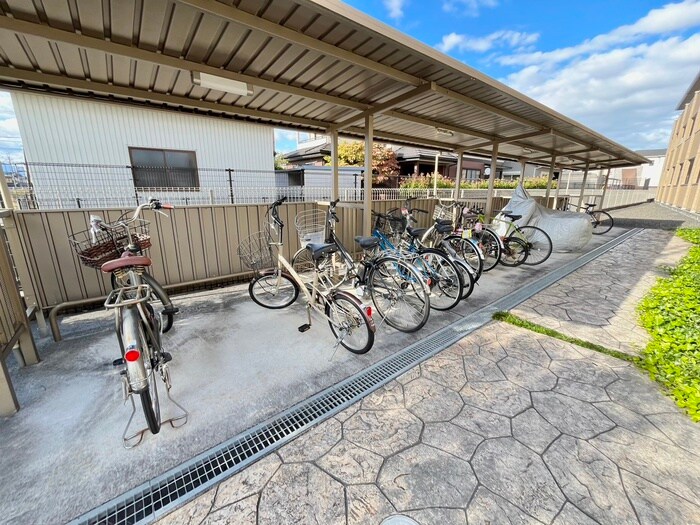 サンセッテ21の物件外観写真