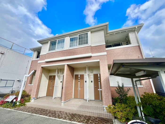 メゾンアイリスの物件外観写真